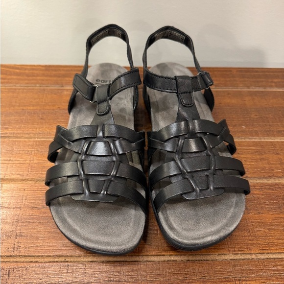 Earth Origins Black‎ Strappy Sandals Women’s 6.5 - Picture 3 of 8
